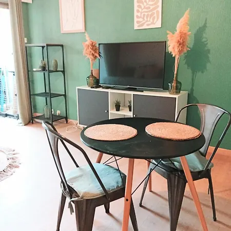Bel Appartement, Climatisation, Internet, Terrasse Apartmán *