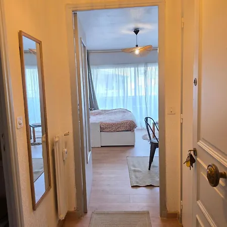 Bel Appartement, Climatisation, Internet, Terrasse אנטיב