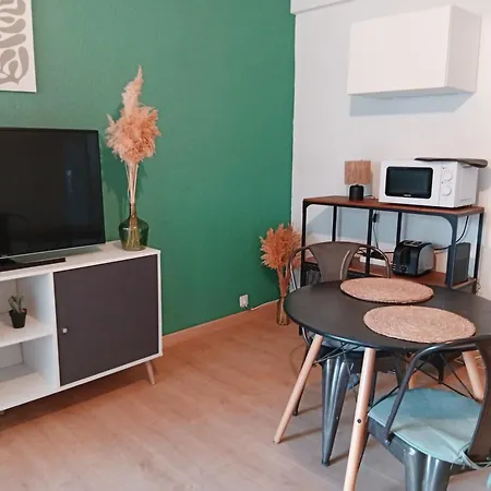 Bel Appartement, Climatisation, Internet, Terrasse Apartmán